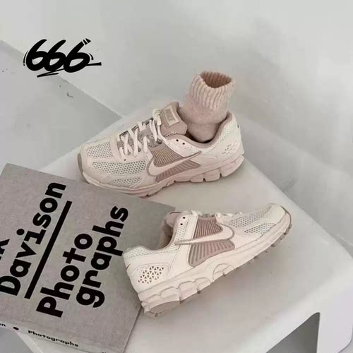 Nike/耐克 Zoom Vomero 5 灰黄舒适缓震透气潮流跑鞋FQ6868-181