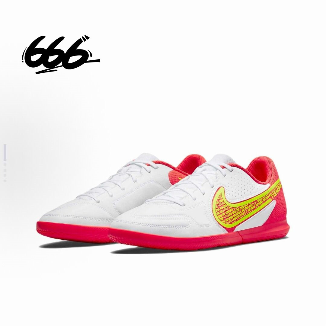 NIKE/耐克低帮足球鞋耐磨