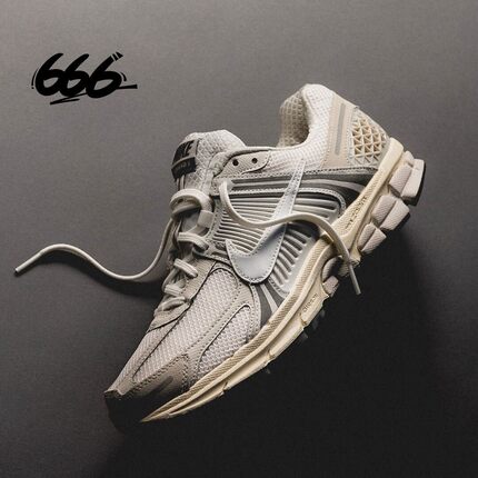 Nike/耐克 Zoom Vomero 5 灰黄舒适缓震透气潮流跑鞋FJ7694-020