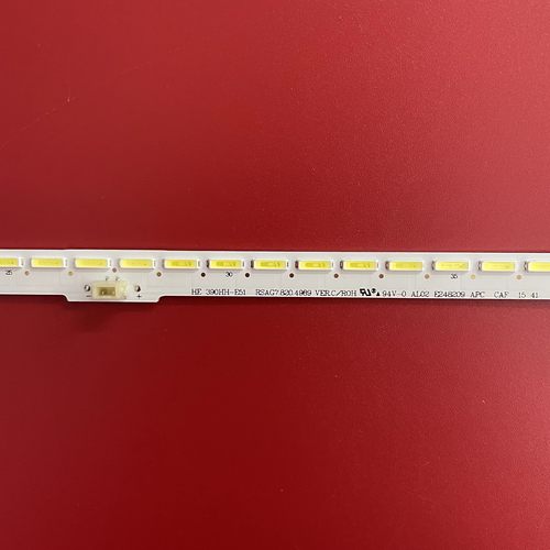 海信39灯条LED39L188灯条HE390HH-E51 52屏RSAG7.820.4989背光灯