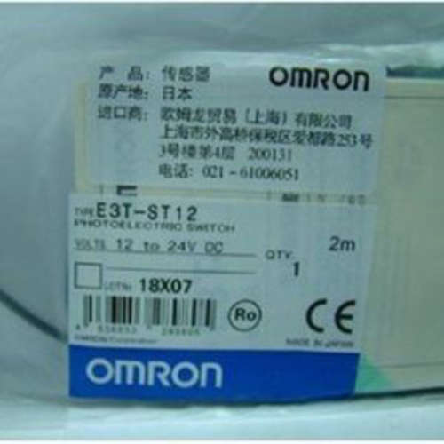 全新原装欧姆龙温控器E5CK-AA1-500，E5CK-AA1，100-240VAC现货