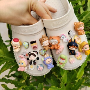 正品泡泡玛特萌粒洞洞鞋扣睡衣派对系列萌粒装饰适配crocs洞鞋花