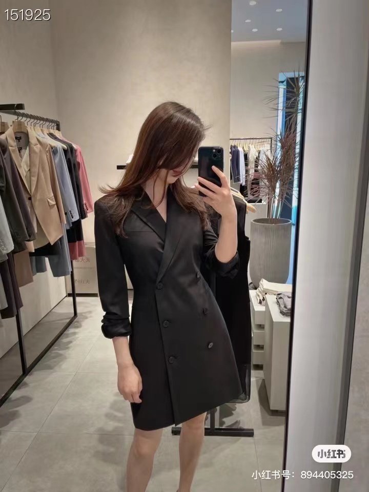职业西装连衣裙羊毛纯色双排扣图片