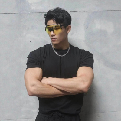 男收袖口短袖t运动小领口显肌肉