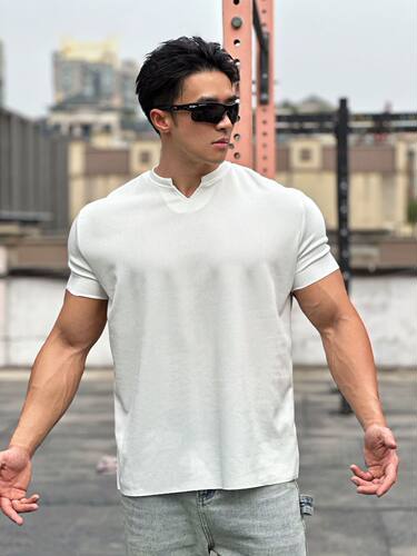 男士健身运动纯色速干小V领短袖