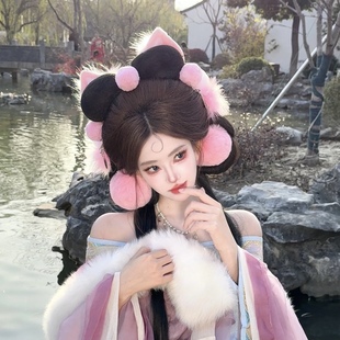 2025新款粉红色妲己毛毛耳环古装摄影配饰古风舞蹈演出毛球耳饰