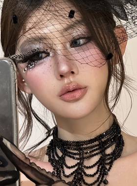 波西米亚多层叠戴串珠项链女小众设计黑色锁骨链暗黑夸张血液项饰