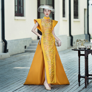 皇室绝美t台走秀旗袍高端演出服2025新中式款主持鱼尾拖尾演出服
