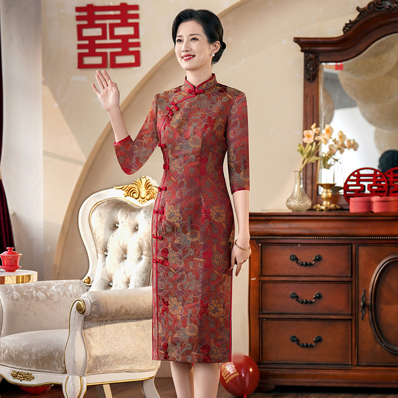 喜婆婆婚宴装服装旗袍高贵年轻