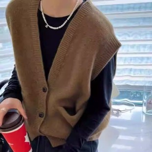 新款羊毛衫粗针针织马甲毛衣背心女士秋冬无袖针织衫开衫坎肩宽松