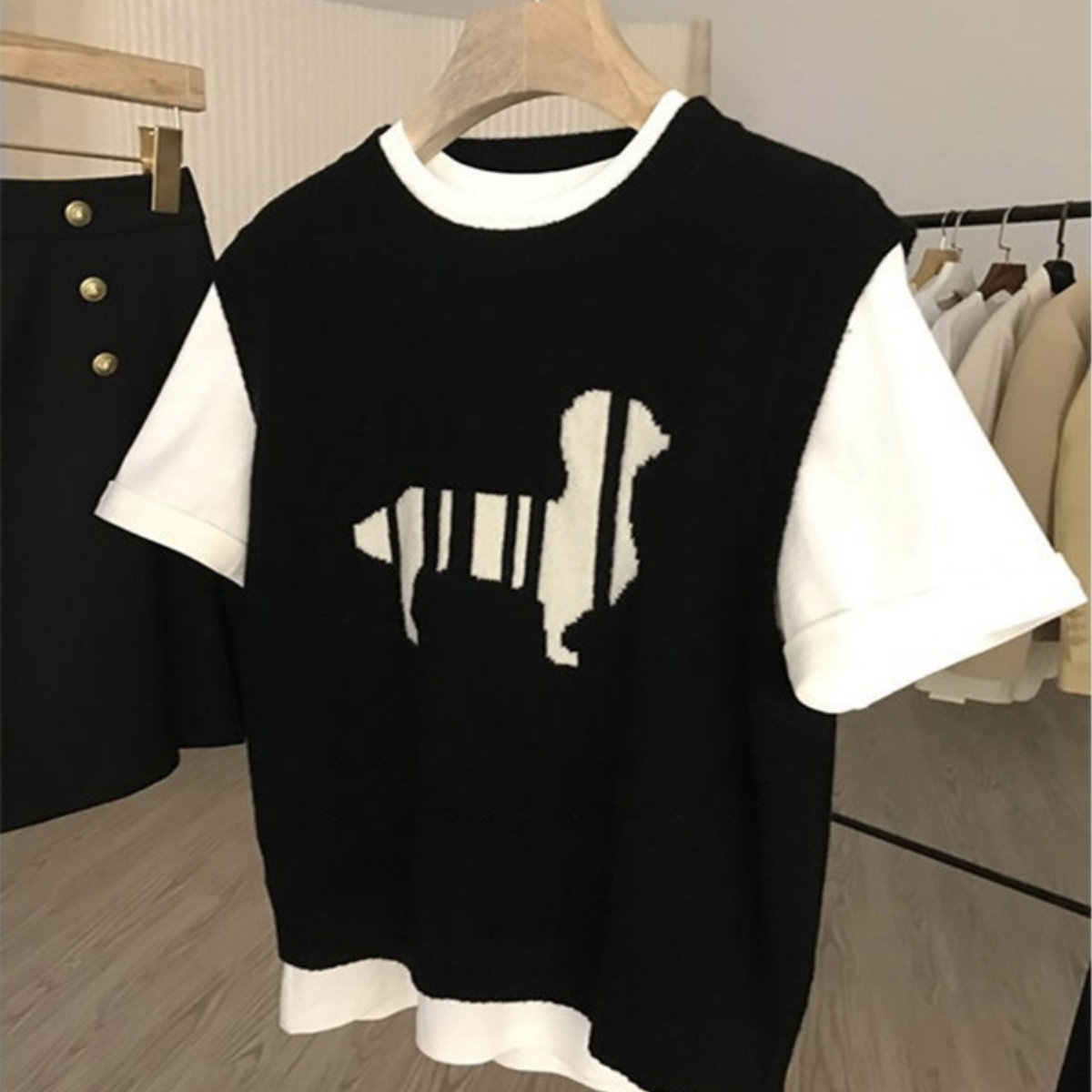 早秋黑色刺绣针织衫马甲背心女春秋外搭日系慵懒无袖坎肩羊毛毛衣,女装/女士精品,马夹,淘宝优惠券,粉丝福利购,淘宝优惠卷