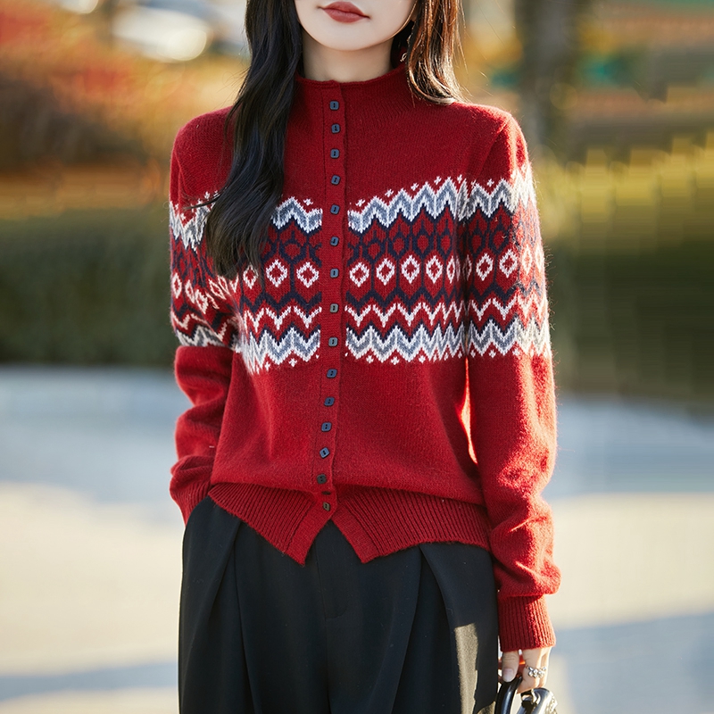 新年毛衣费尔岛提花纽扣针织开衫女2025新款加厚保暖打底毛衫上衣