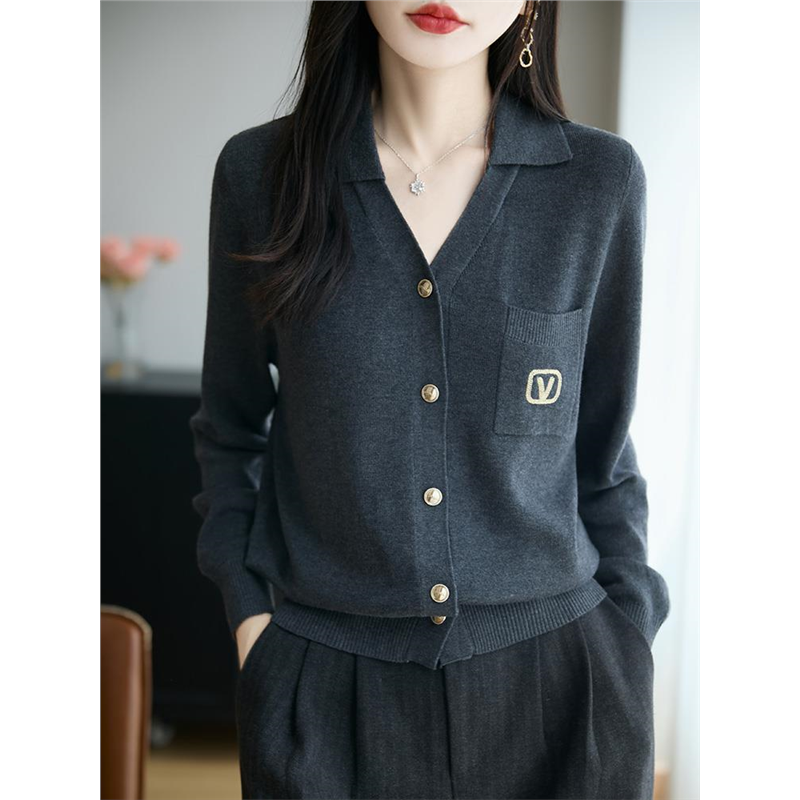 法式高级感POLO领针织开衫女短外套毛衣2025新气质格雷风上衣小衫