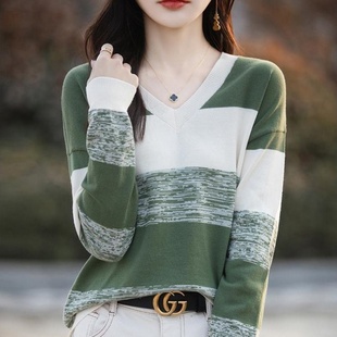 绿色条纹撞色上衣女精梳纯棉线针织V领宽松套头打底衫 薄毛衣2024