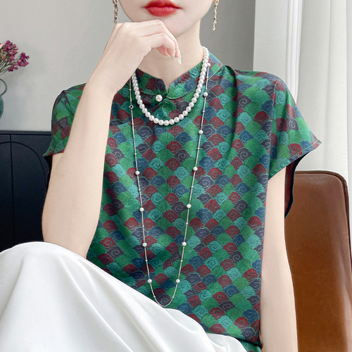 新中式国风盘扣碎花上衣绿色