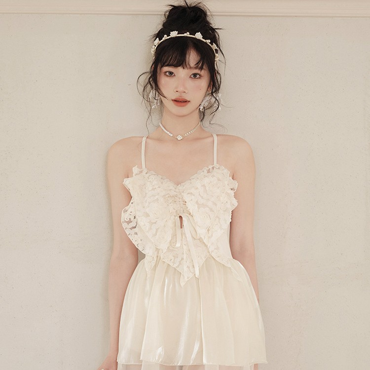 连体泳衣女2024年新爆款性感纯欲风绝美显瘦吊带水上乐园