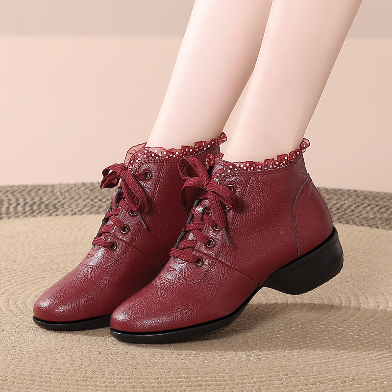 真皮拉丁舞鞋2025新款成人交谊舞蹈鞋软底摩登女式水兵舞广场舞鞋