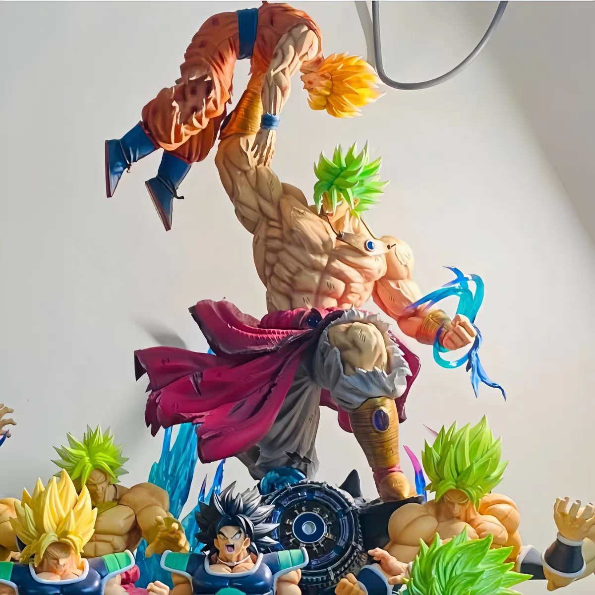 七龙珠云起布罗利超级赛亚人