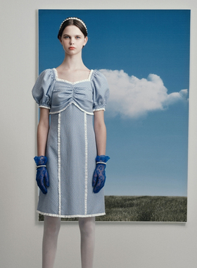 秒发ROMANCHIC 21春夏新品蓝色格子连衣裙泡泡袖吊带露肩短裙韩国