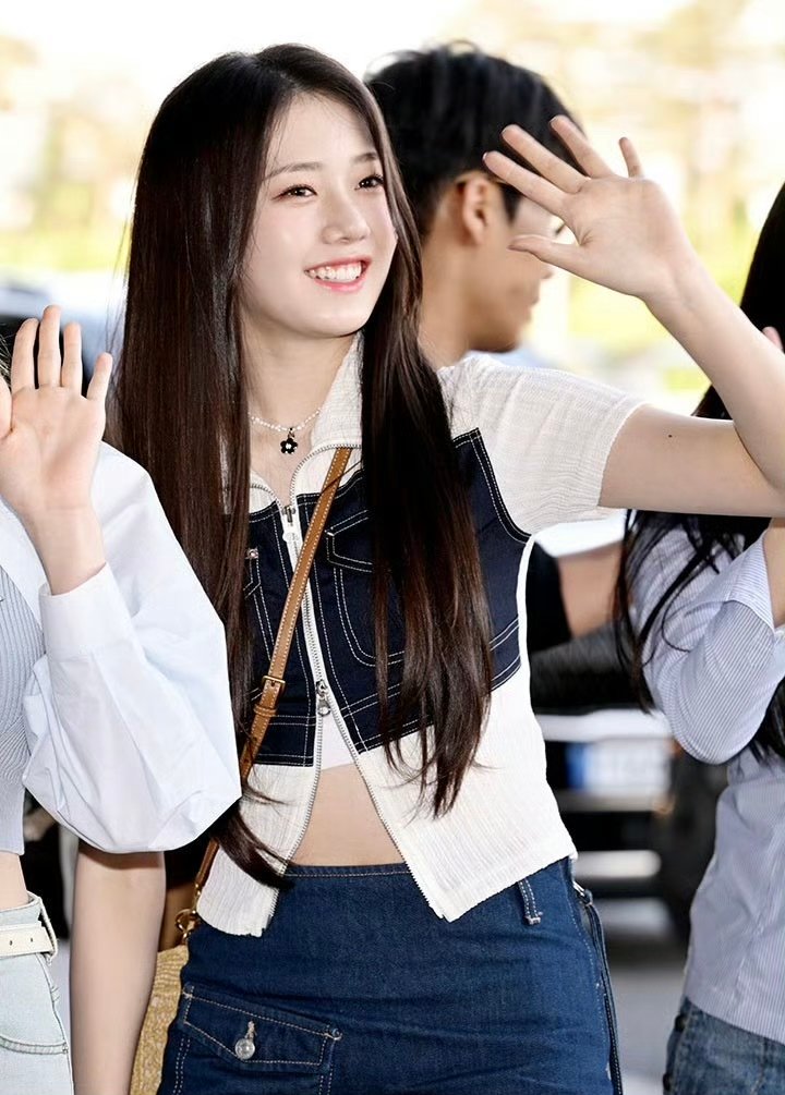 babymonster李茶仁同款LARTIGENT 24春夏撞色拼接牛仔针织衫韩代