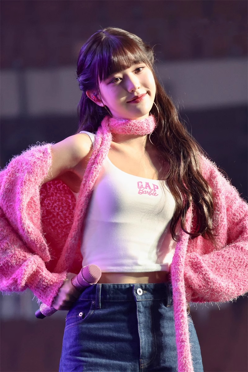 Lartigent毛绒针织开衫+围巾套装