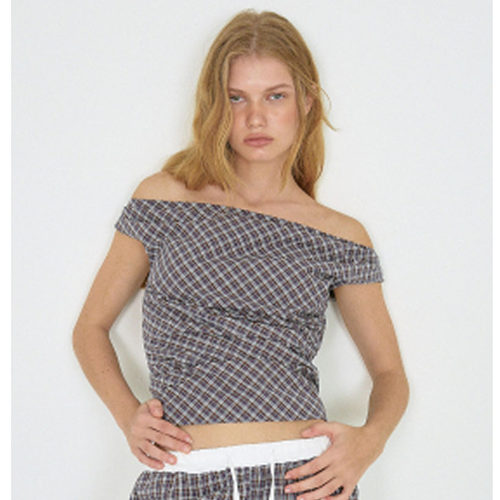 赵美延孙承完同款Polysooem 25夏季复古格纹一字肩上衣韩国代购