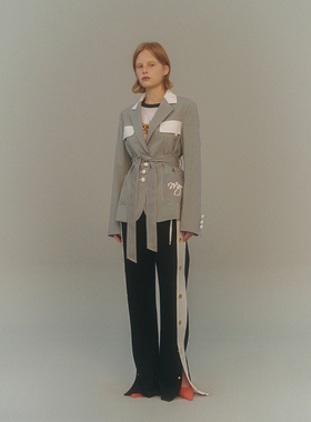 MY ROMANCHIC 22春夏单排扣纽扣显瘦腰带通勤西装外套夹克