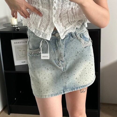 复古磨破重工烫钻牛仔短裙女夏季设计感高腰显瘦A字包臀半身裙子