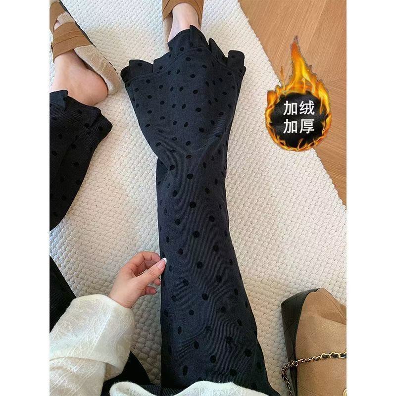 黑色波点荷叶边微喇加绒休闲裤女