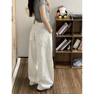 女小众高街设计感宽松显瘦阔腿裤 美式 复古水洗白色高腰弯刀牛仔裤