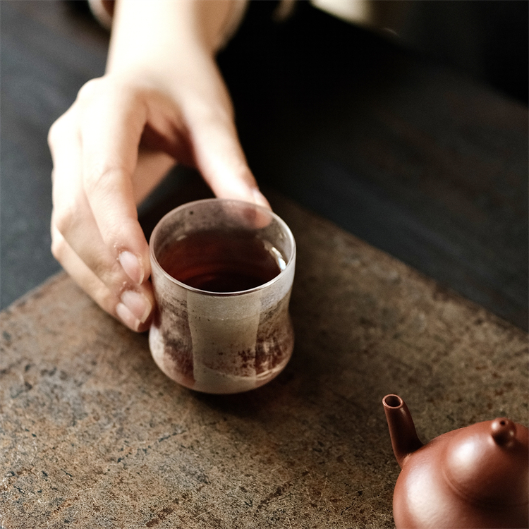 不亦室王沁 白纯系列叠影茶杯 主人杯 钠钙玻璃贴银茶杯