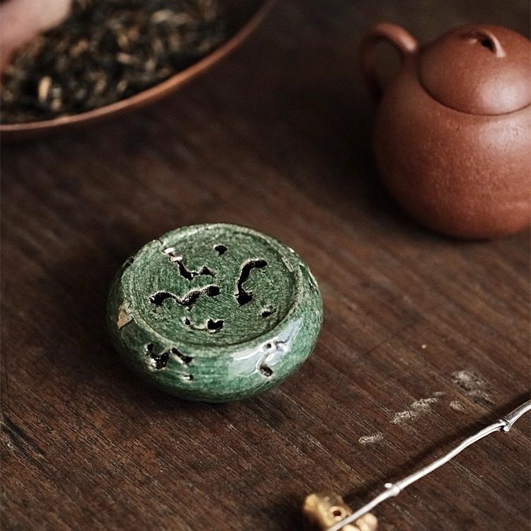 不亦室刚子手作虫蚀肌理开片盖置