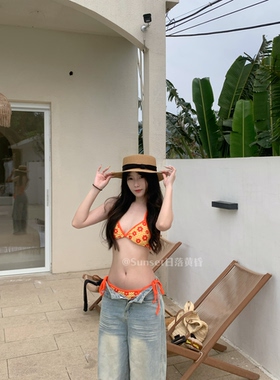 Sunset日落黄昏橘子汽水比基尼橙色小花显白泳衣女度假风绑带泳装