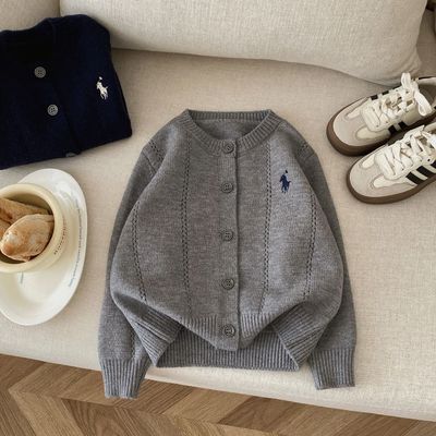 儿童毛衣2025秋冬新款女童洋气百搭针织男宝帅气纯色刺绣开衫外套