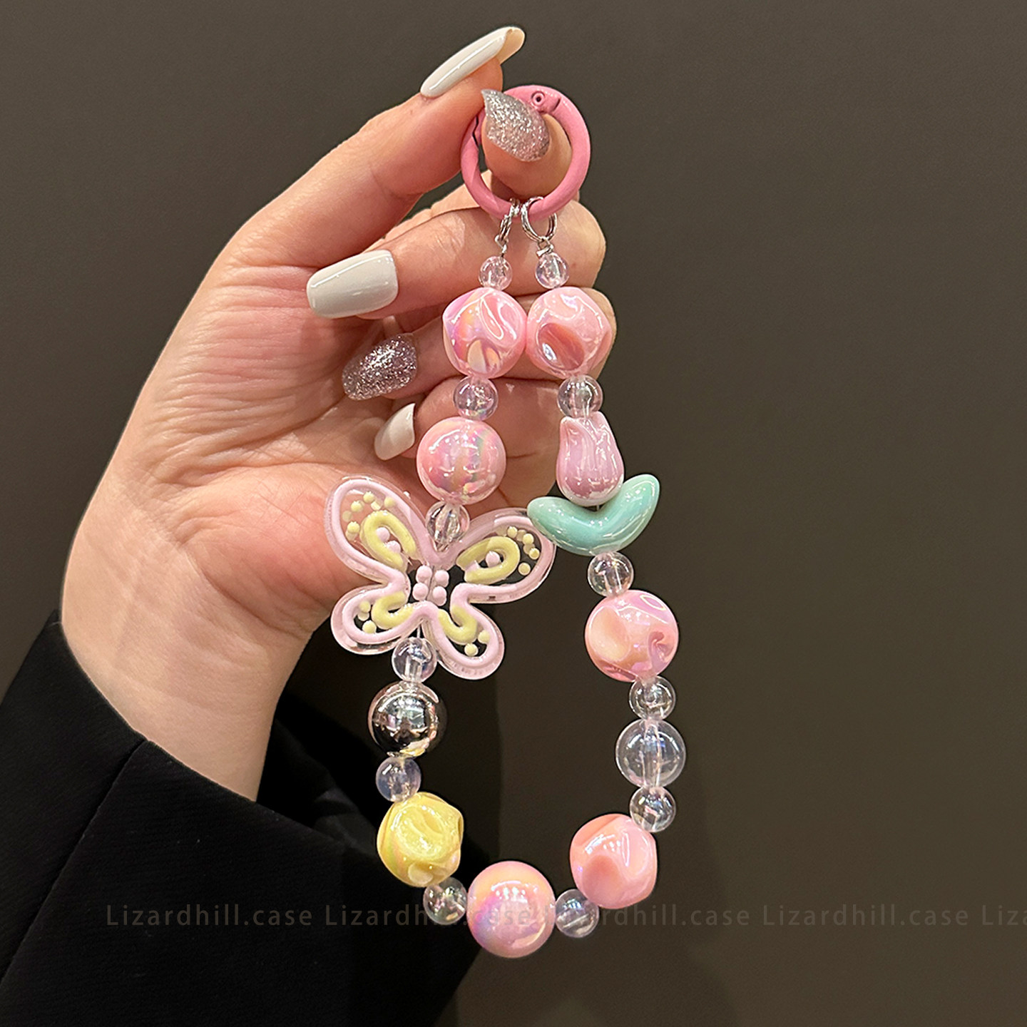 lizardhill 粉郁金香蝴蝶串珠手机挂绳手链钥匙扣挂链包包女饰品配件挂饰手机链户外防丢吊绳新品超好看便携