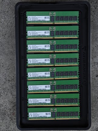 拆机 16G 32G DDR5 5600 服务器内存条REG ECC RDIMM原装镁光SK