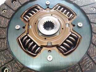 4G63 4G94风行景逸离合器压盘 4A92 东风风行菱智离合器片M3V3M5