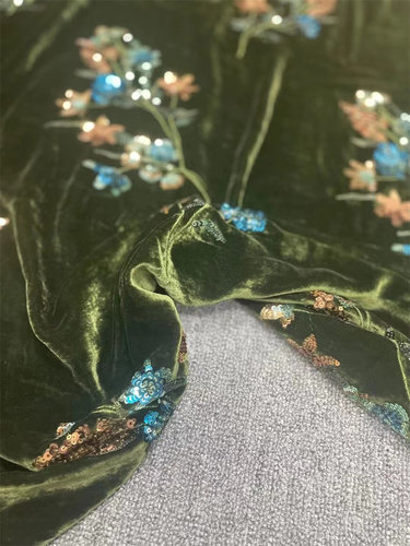 秋冬重工刺绣亮片真丝丝绒面料