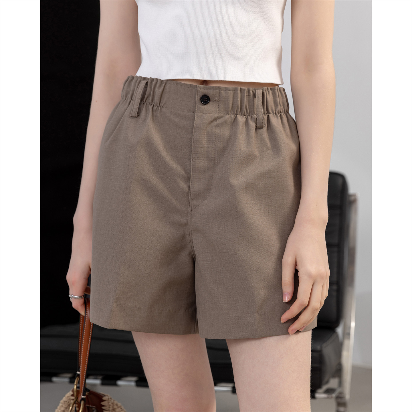 卡其色五分裤子女款2026新款夏季高腰显瘦宽松外穿休闲西装短裤