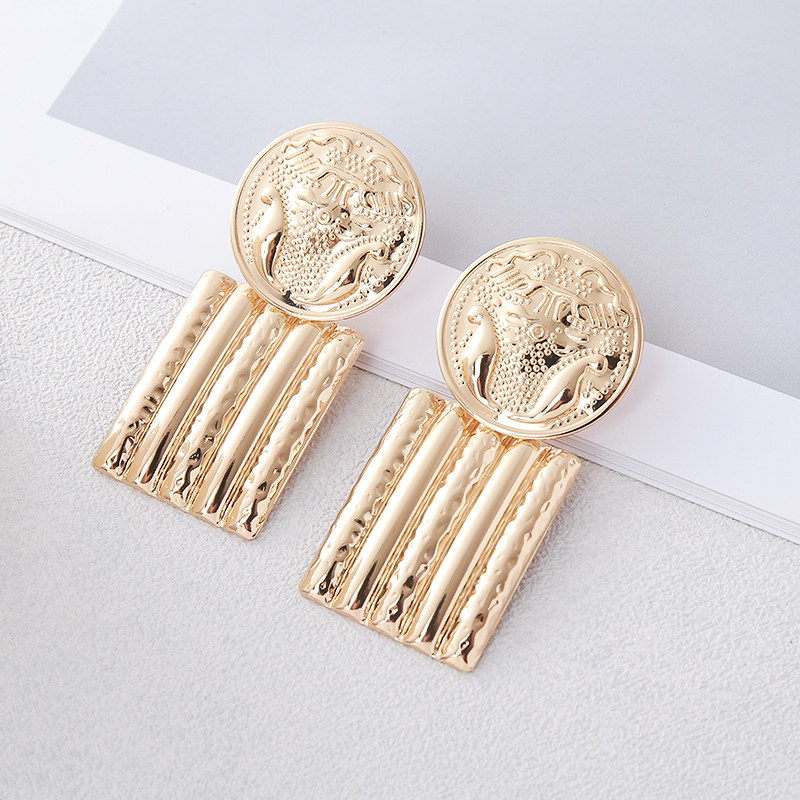 复古金色浮雕几何图案耳环女士时尚耳饰罗马钱币风格合金纹理耳钉