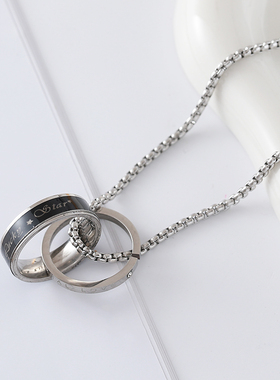 嘻哈字母双环钛钢情侣项链