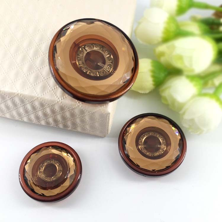 经典黑色纽扣30到40mm高档玻璃切面扣子大衣貂皮皮草裘皮时尚纽扣,居家布艺,纽扣,淘宝优惠券,粉丝福利购,淘宝优惠卷