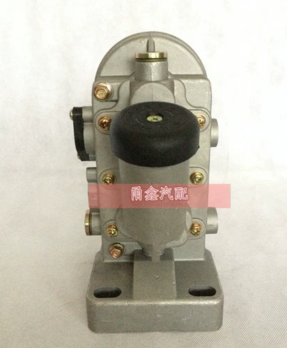 Jiefang J6P 500 лошадиных сил масляного и водопроводного сепаратора дизельного фильтра сборка 1105050 1105060-61C