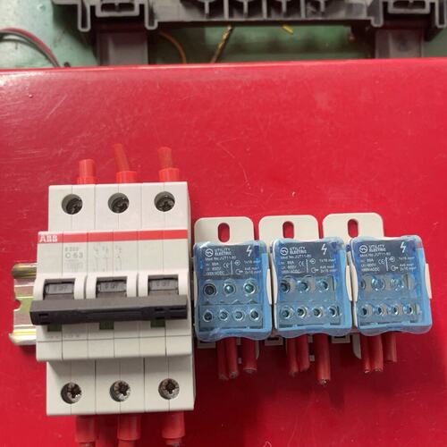 ABB S203-C63断路器，3P，400V，额定电流63--议价商品