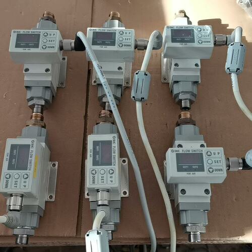 SMC数显开关PF2A721-F03-67流量计--议价商品