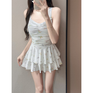 连体泳衣温泉沙滩泳装 清新蝴蝶聚拢显瘦吊带露背裙式 新款 2026夏季