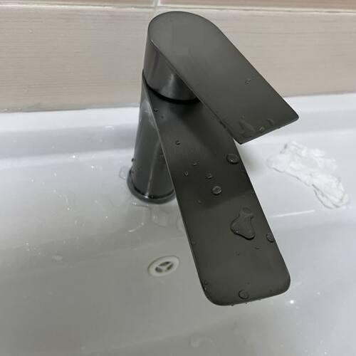 洗手盆洗脸盆通用冷热水龙头枪灰色卫生间面盆台盆洗脸池家用单.