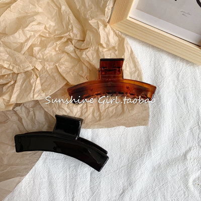 小众设计ins极简法式复古发抓