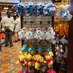 香港迪士尼包挂件史迪奇凯丽猫气球维尼卡通毛绒公仔钥匙扣