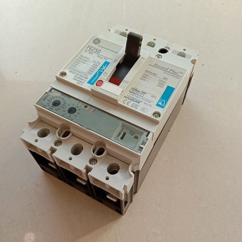 Record Plus美国通用GE塑壳断路器FEN37DA250KF 3P 250A FE250